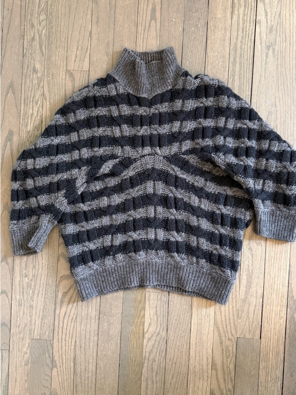 Louis Vuitton Gray Ribbed Knit Turtleneck